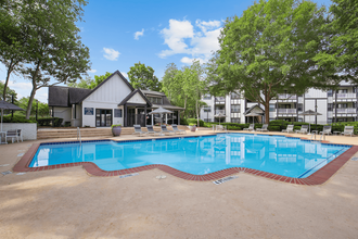 Grande Oaks at Old Roswell Apartment Homes in Roswell, GA - Building Photo - Building Photo