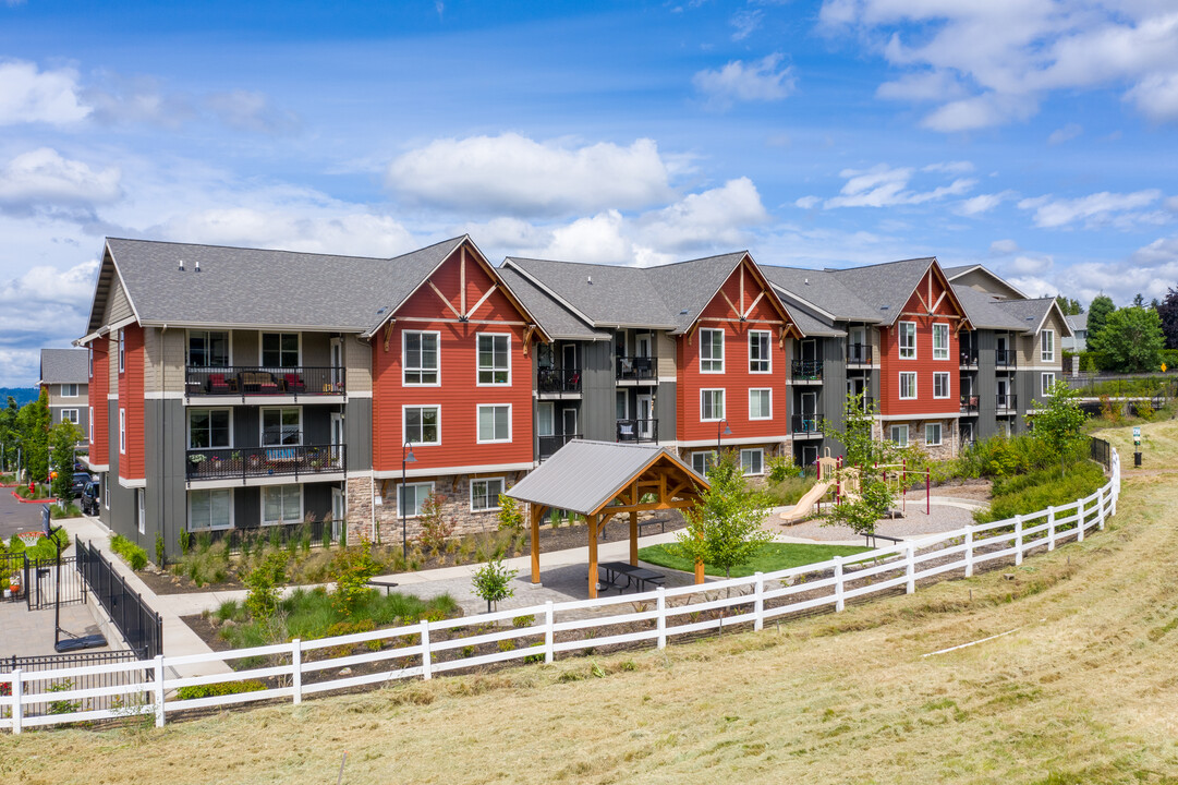 Stevens Creek Apartments in Happy Valley, OR - Foto de edificio