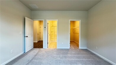 53 Peeples Dr in Lawrenceville, GA - Building Photo - Building Photo