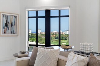 200 E Palmetto Park Rd in Boca Raton, FL - Foto de edificio - Building Photo