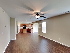 1056 Countess Ln in Spring Hill, TN - Building Photo - Building Photo