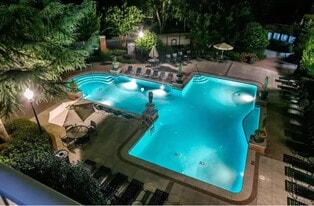 2004 Westchester Ridge NE in Atlanta, GA - Building Photo