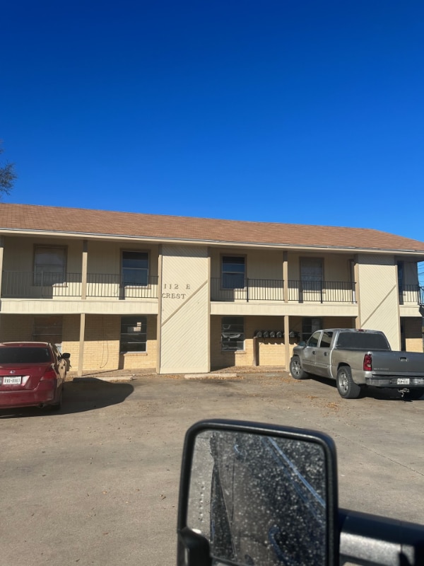 112 E Crest Dr in Waco, TX - Building Photo - Building Photo