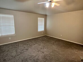 15925 Korie Dr in Edmond, OK - Building Photo - Building Photo