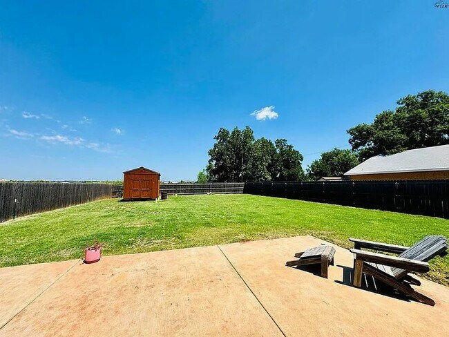 3208 Northwest Trail in Wichita Falls, TX - Building Photo - Building Photo