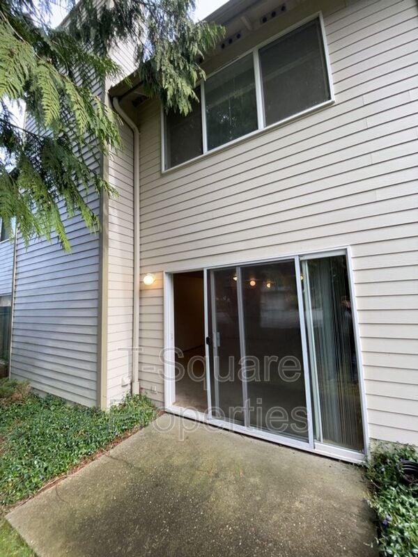 7616 230th St SW in Edmonds, WA - Building Photo - Building Photo