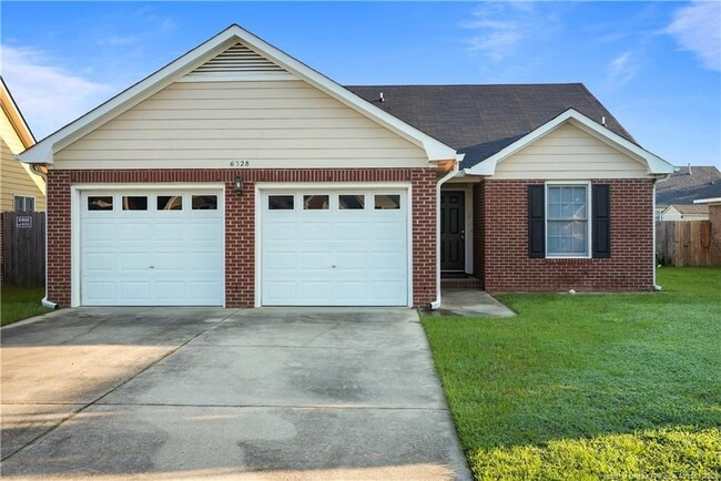 6328 Fox Glen Dr in Fayetteville, NC - Building Photo - Building Photo