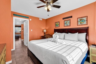 2001 S Ocean Blvd in Myrtle Beach, SC - Foto de edificio - Building Photo