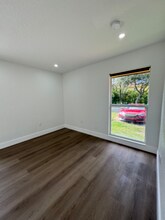 6502 NW 74th Ave-Unit -2 in Tamarac, FL - Building Photo - Building Photo