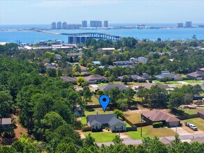 8665 El Paseo St in Navarre, FL - Building Photo - Building Photo