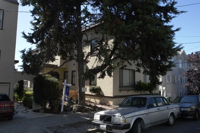 810-816 York St in Oakland, CA - Foto de edificio - Building Photo