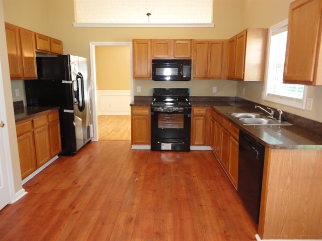 3257 Tuggle Ives Dr in Buford, GA - Foto de edificio - Building Photo