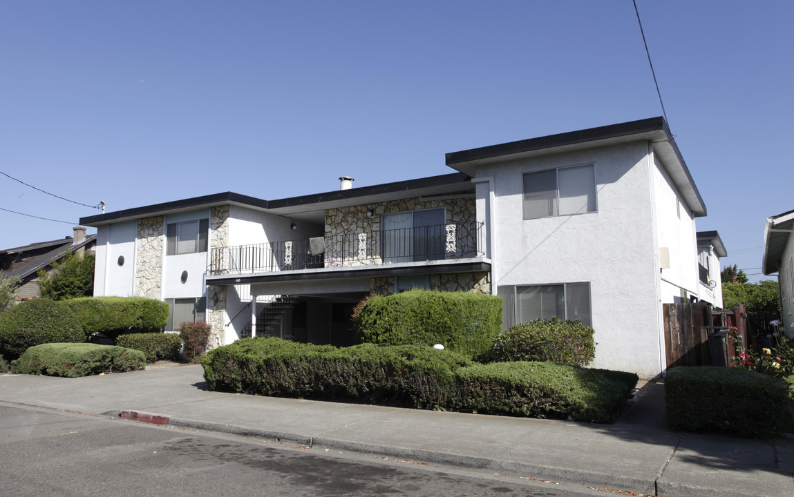 118 Euclid Ave in San Leandro, CA - Building Photo