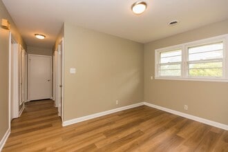 1600 Georgia Dr in Jonesboro, AR - Building Photo - Building Photo