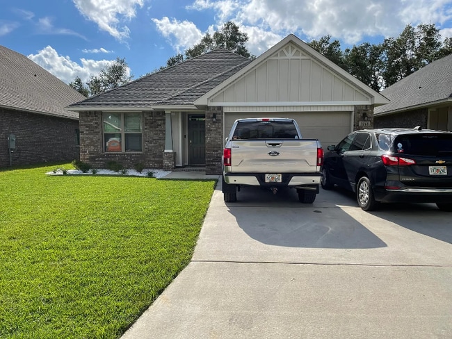 property at 3868 Shady Grove Dr