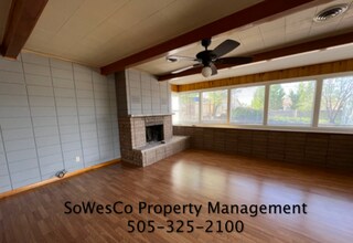 301 W Tycksen Dr in Farmington, NM - Building Photo - Building Photo