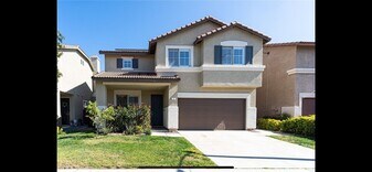 15 Ametrine Way, Unit 23B in Rancho Santa Margarita, CA - Building Photo