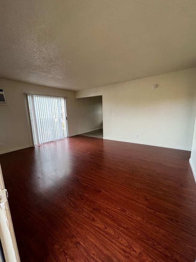 1575 Olive Ave in Redding, CA - Building Photo - Building Photo