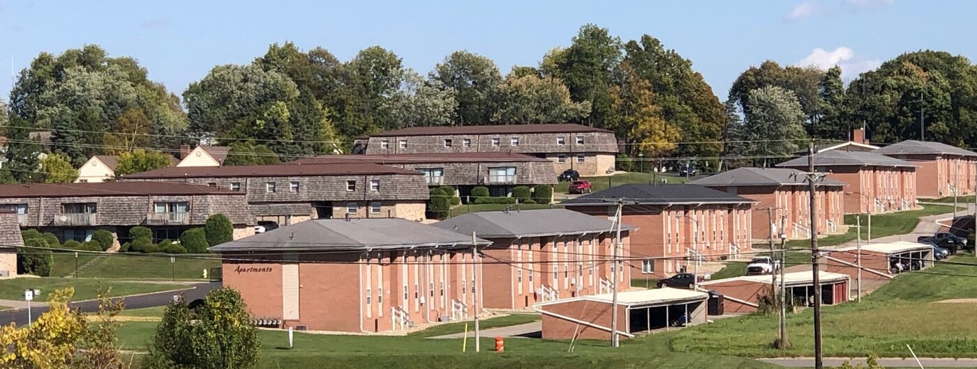 Sunset Blvd Apartments in Mansfield, OH - Building Photo