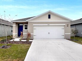 4643 Ostero St in Winter Haven, FL - Building Photo