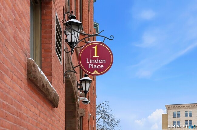 property at 1 Linden Pl