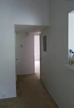 2350 NW 33rd St in Fort Lauderdale, FL - Building Photo - Building Photo