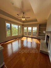 1109 E Morehead St in Charlotte, NC - Building Photo - Building Photo