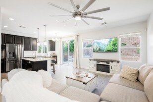 7333 Chesapeake Cove St in Las Vegas, NV - Building Photo