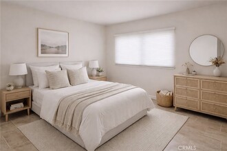 74443 Driftwood Dr, Unit 2 in Palm Desert, CA - Foto de edificio - Building Photo