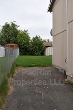 3461 Nebula Cir in Anchorage, AK - Building Photo - Building Photo