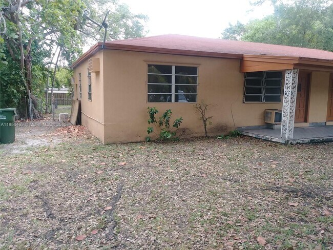 property at 1541 NE 131st Ln