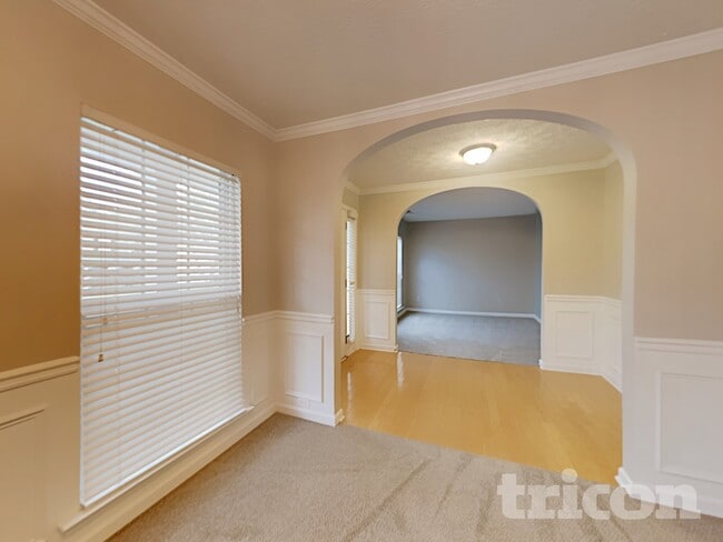 8274 Eastshore Dr in Union City, GA - Building Photo - Building Photo