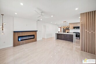 2435 Wayne Rd in Palm Springs, CA - Building Photo - Building Photo