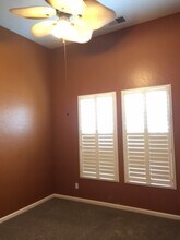 3638 N Vickie Ct in Visalia, CA - Building Photo - Building Photo