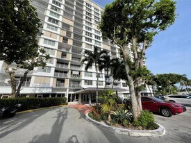 1865 79th Street Causeway, Unit 2L in North Bay Village, FL - Building Photo