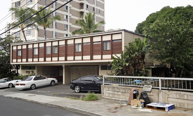 1624 Liholiho St in Honolulu, HI - Foto de edificio - Building Photo