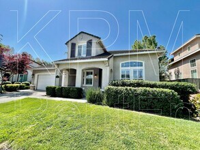 5879 Riverbank Cir in Stockton, CA - Building Photo - Building Photo