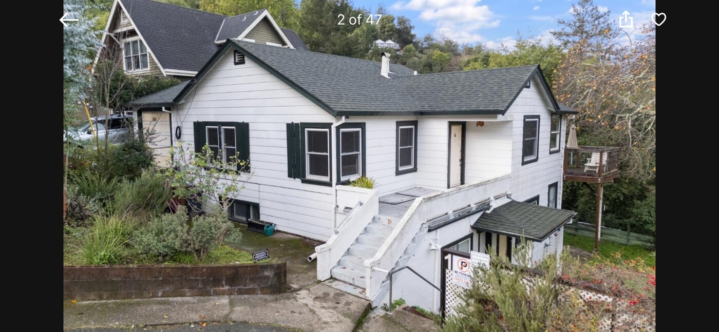 142 Bungalow Ave, Unit #1 in San Rafael, CA - Foto de edificio