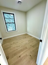 48 Woodward St, Unit 2 in Boston, MA - Building Photo - Building Photo