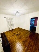 412 Pearl Lake Rd, Unit Floor 1 in Waterbury, CT - Building Photo - Building Photo