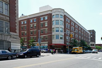 249 7th Ave in Brooklyn, NY - Building Photo - Building Photo