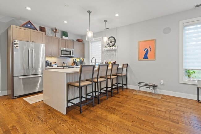 6 Ashland St in Boston, MA - Building Photo - Building Photo