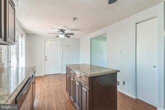 13106 North Point Ln in Laurel, MD - Building Photo - Building Photo