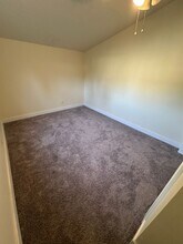 1976 11th Ave SE in Olympia, WA - Building Photo - Building Photo