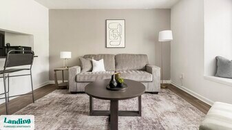 2030 Northcliffe Dr in Winston-Salem, NC - Building Photo