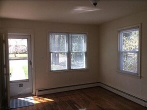 28 Madison Ave in Toms River, NJ - Building Photo - Building Photo