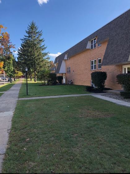 Corl West Apartments in State College, PA - Building Photo - Building Photo