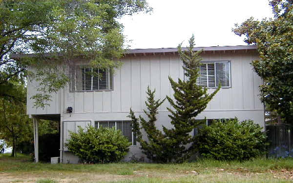 2965 Emerson St in Palo Alto, CA - Foto de edificio - Building Photo