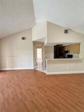 18830 NW 57th Ave in Hialeah, FL - Building Photo - Building Photo