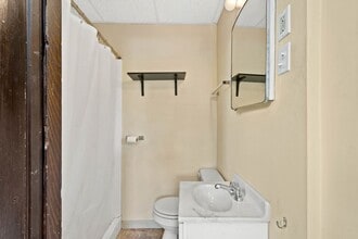133 Glenmore Ave in Pittsburgh, PA - Building Photo - Building Photo